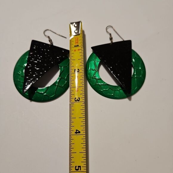 Y2K Green and Black Abstract Retro Earrings  see measurements - Picture 2 of 3